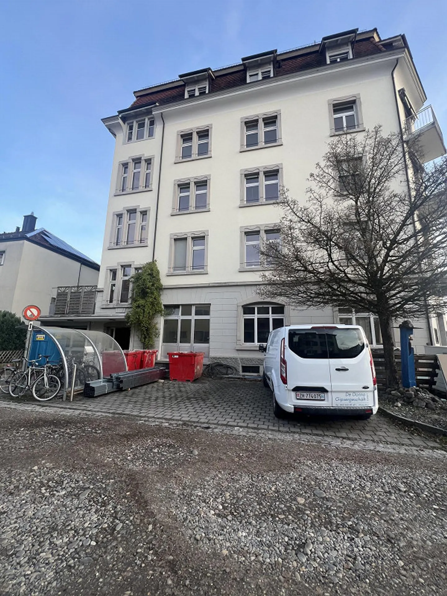 Gewerbe in Winterthur - Foto 1 von 3