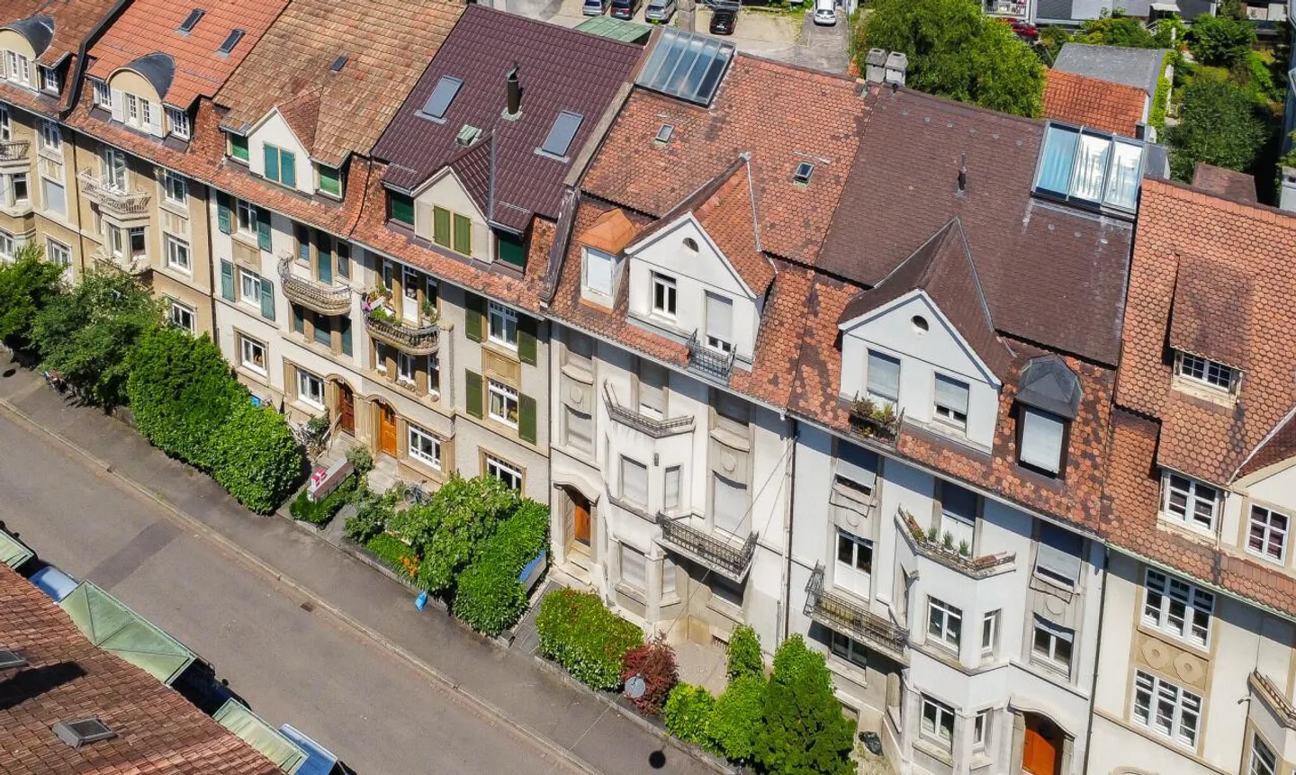 Mietgebäude mit Erweiterungspotenzial im Herzen von Basel - Foto 5 von 13