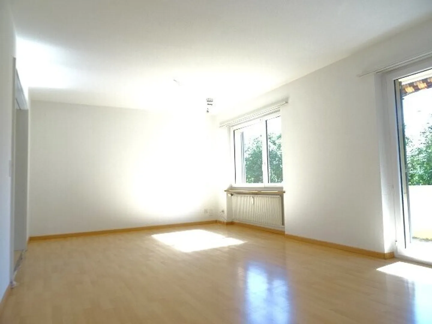 Appartamento 3 locali tranquillo e soleggiato di 83 m² al piano terra - Foto 4 di 9