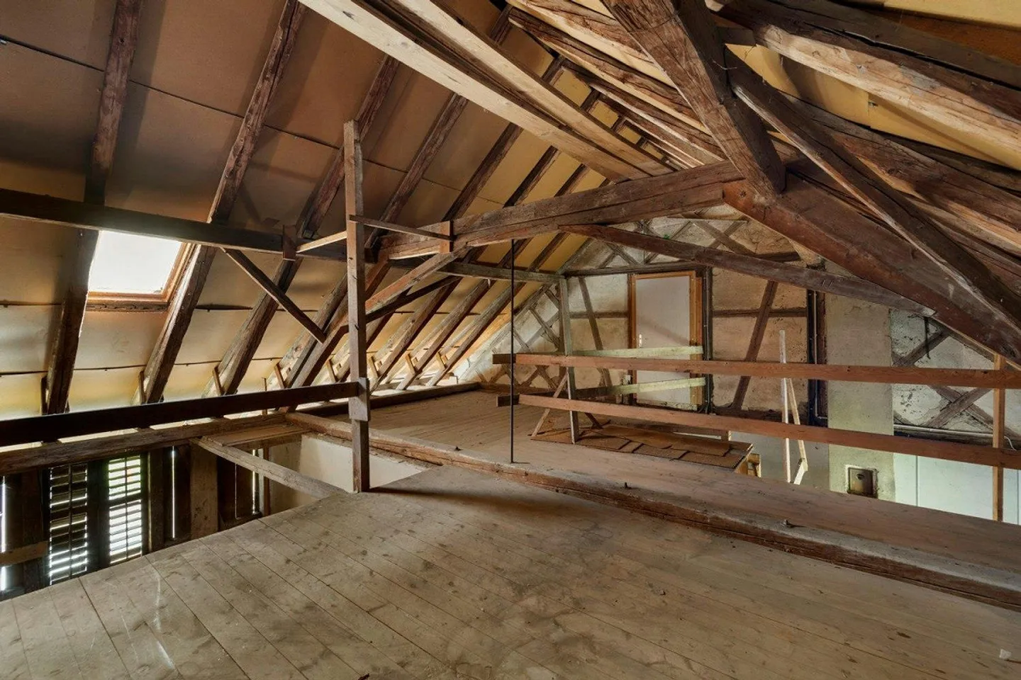 Per utenti privati o piccoli investitori: Incantevole complesso residenziale con due... - Foto 4 di 6