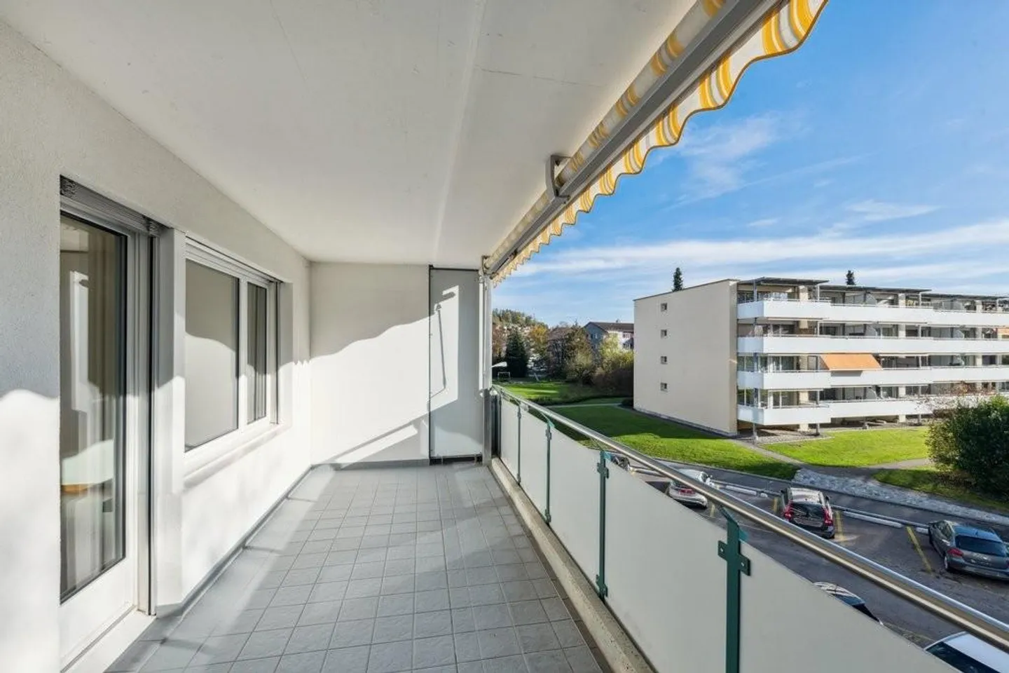 Votre nouveau chez-vous avec un grand balcon - Photo 6 sur 7