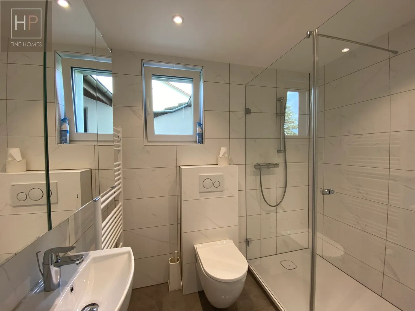 Casa unifamiliare in una posizione tranquilla a Münchenstein - Foto 2 di 9