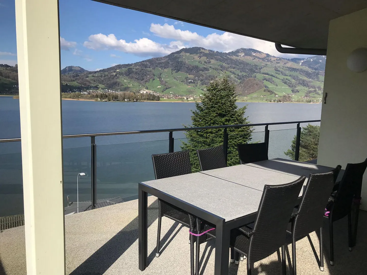 Appartement 4 1/2 pièces avec vue imprenable - Photo 3 sur 18