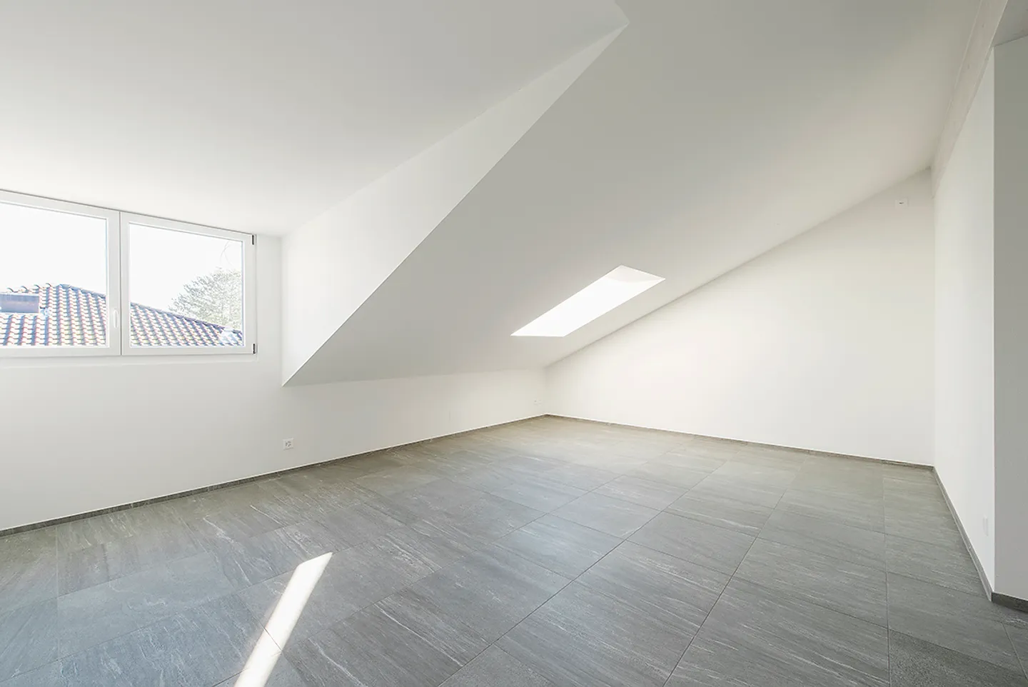 Attraktive 2-Zimmerwohnung im St.Alban - Foto 2 von 6