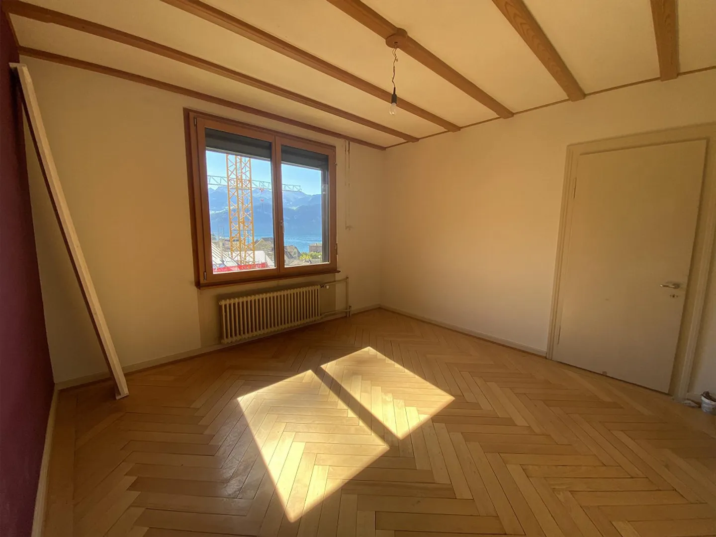 Appartement de 4,5 pièces pour les amateurs (115 m2) avec panorama sur le lac et les montagnes - Photo 6 sur 19
