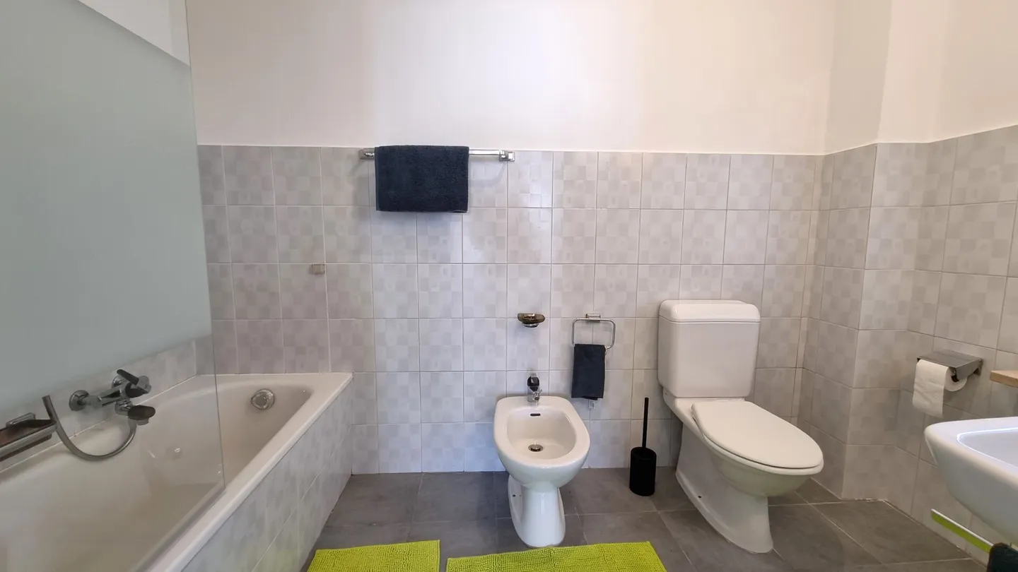 Attractive Real Estate Investment in Strategic Location - Photo 7 of 10