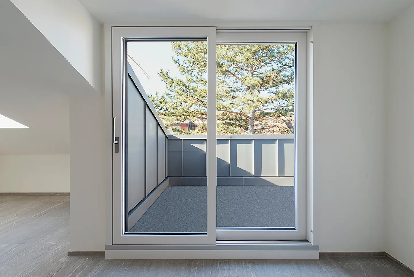 Attraktive 2-Zimmerwohnung im St.Alban - Foto 6 von 6