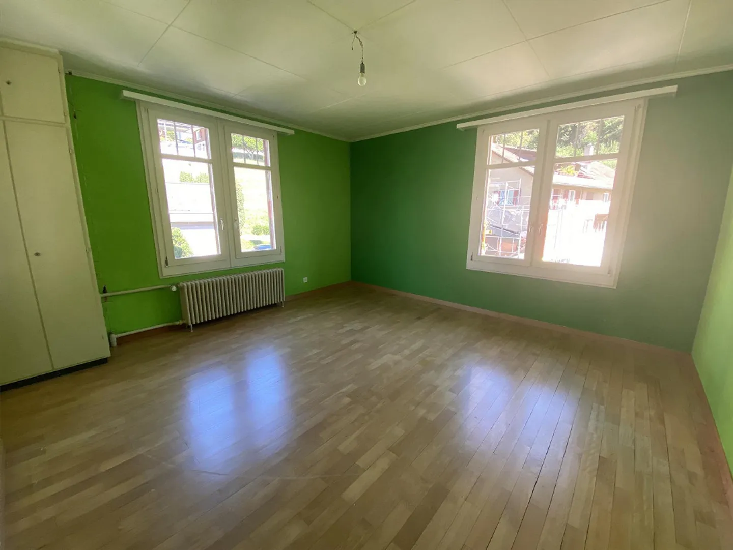Appartement de 4,5 pièces pour les amateurs (115 m2) avec panorama sur le lac et les montagnes - Photo 15 sur 19