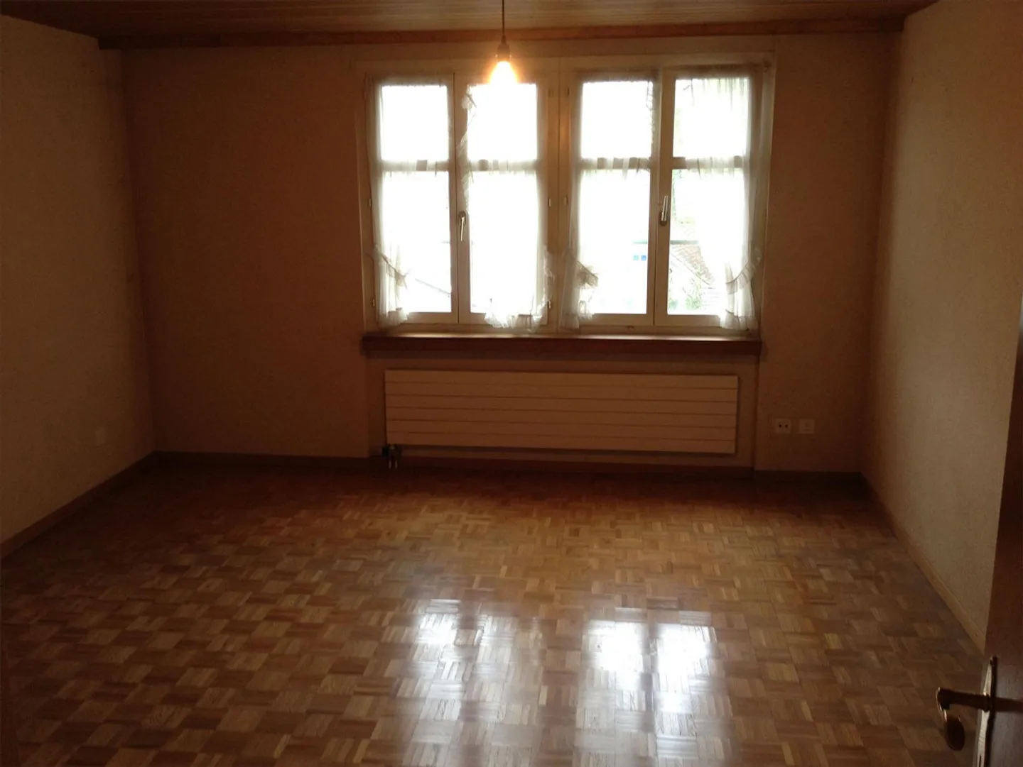 Charmante Wohnung in Lichtensteig - Foto 2 von 6