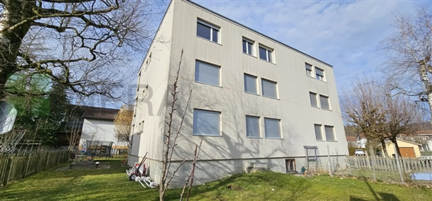 «4-Zimmer-Wohnung – Hell» - Foto 1 di 7