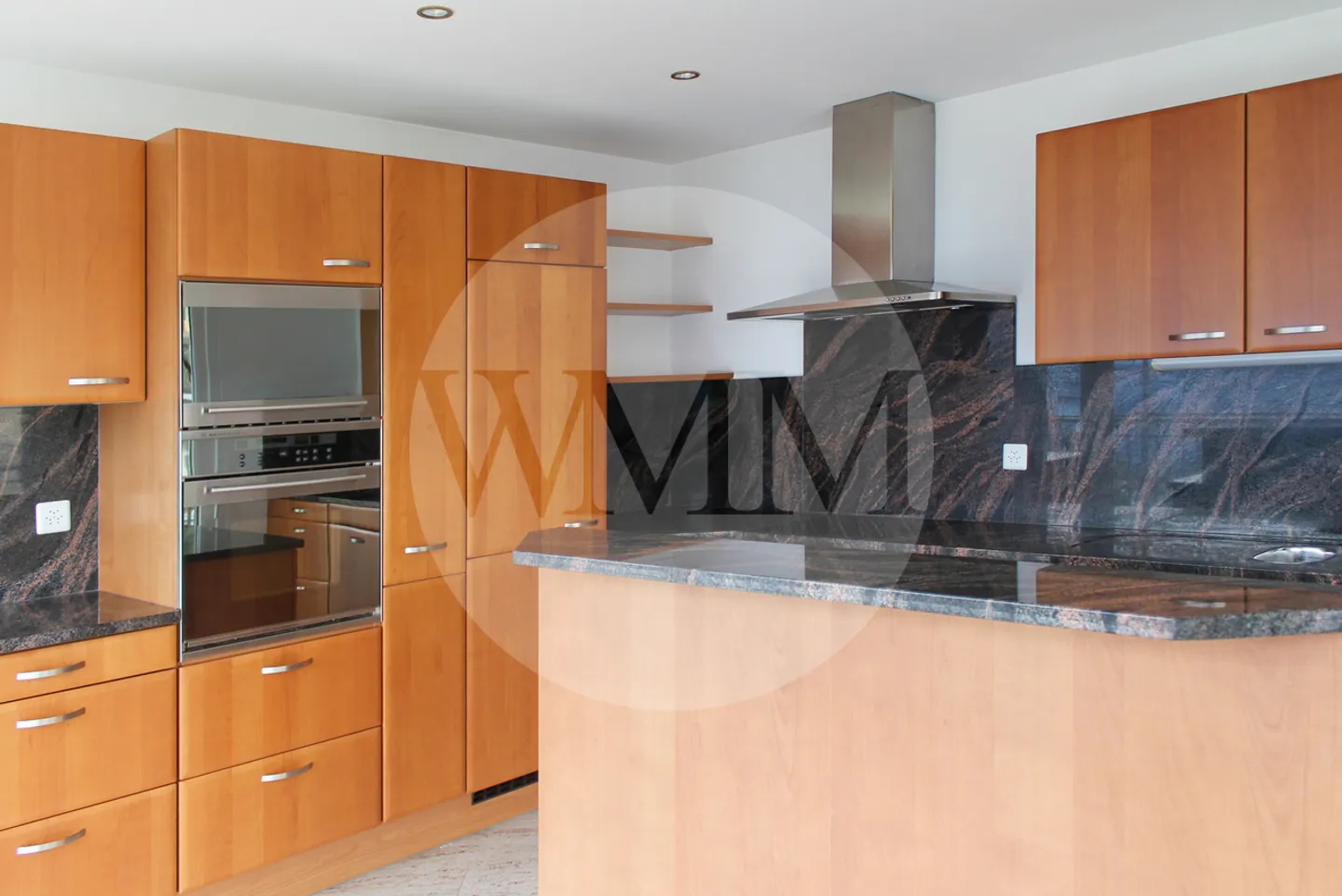 4.5-ZIMMER-WOHNUNG MIT GROSSER TERRASSE UND SEEBLICK - Foto 7 von 10