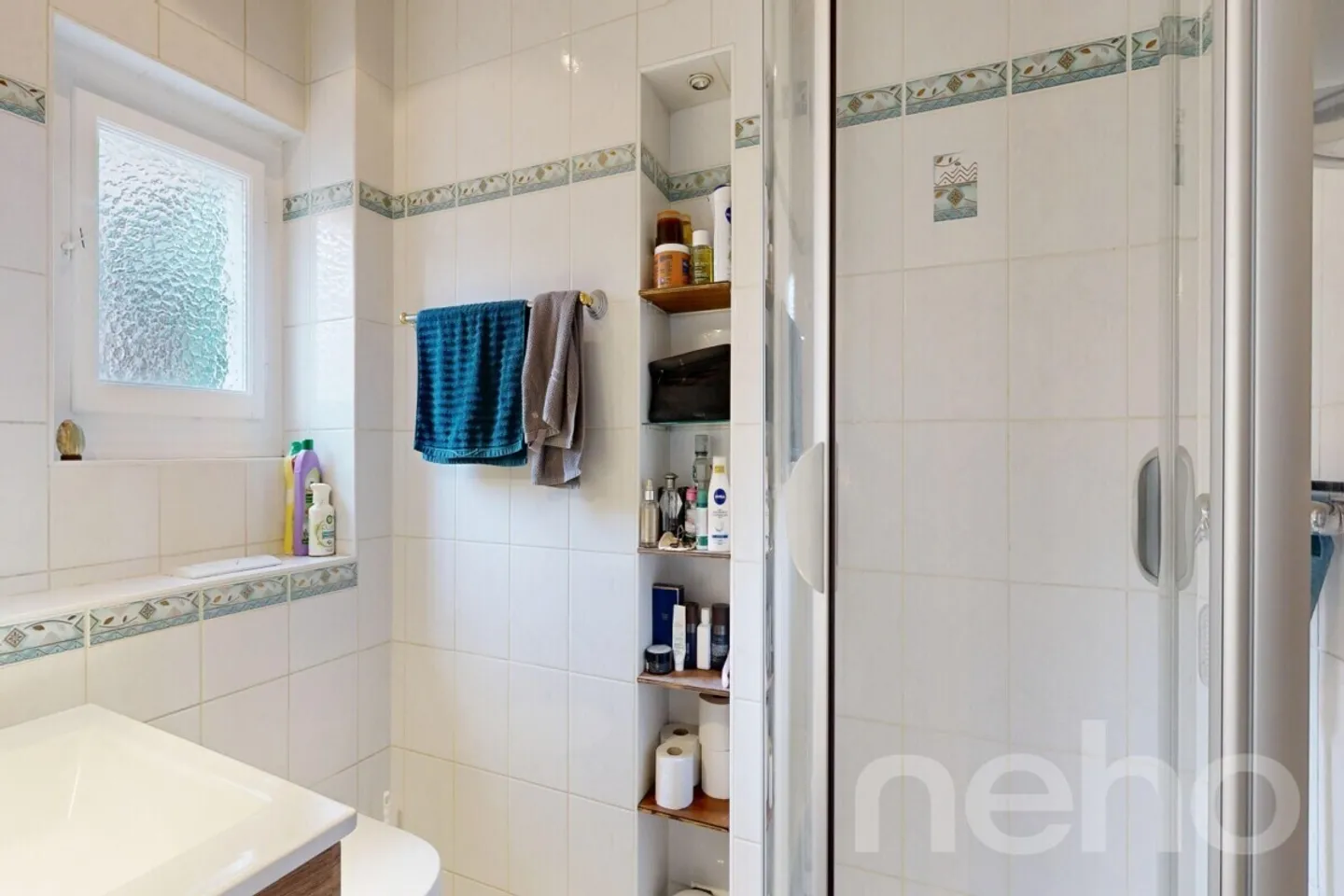 5.5 Room House with Studio: Ideal Investment in Aubonne - Photo 7 of 12