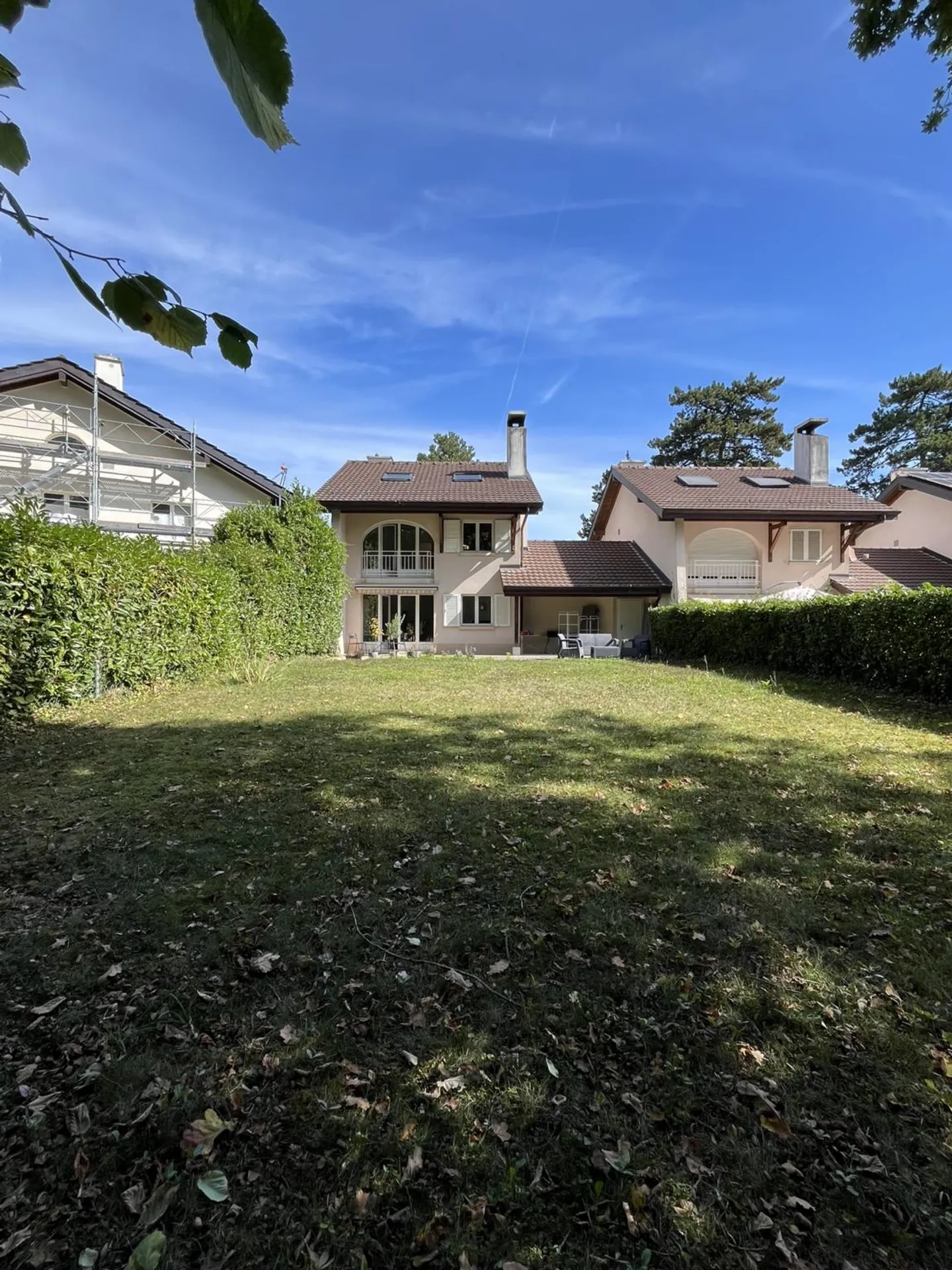 Casa singola in affitto - Foto 2 di 11