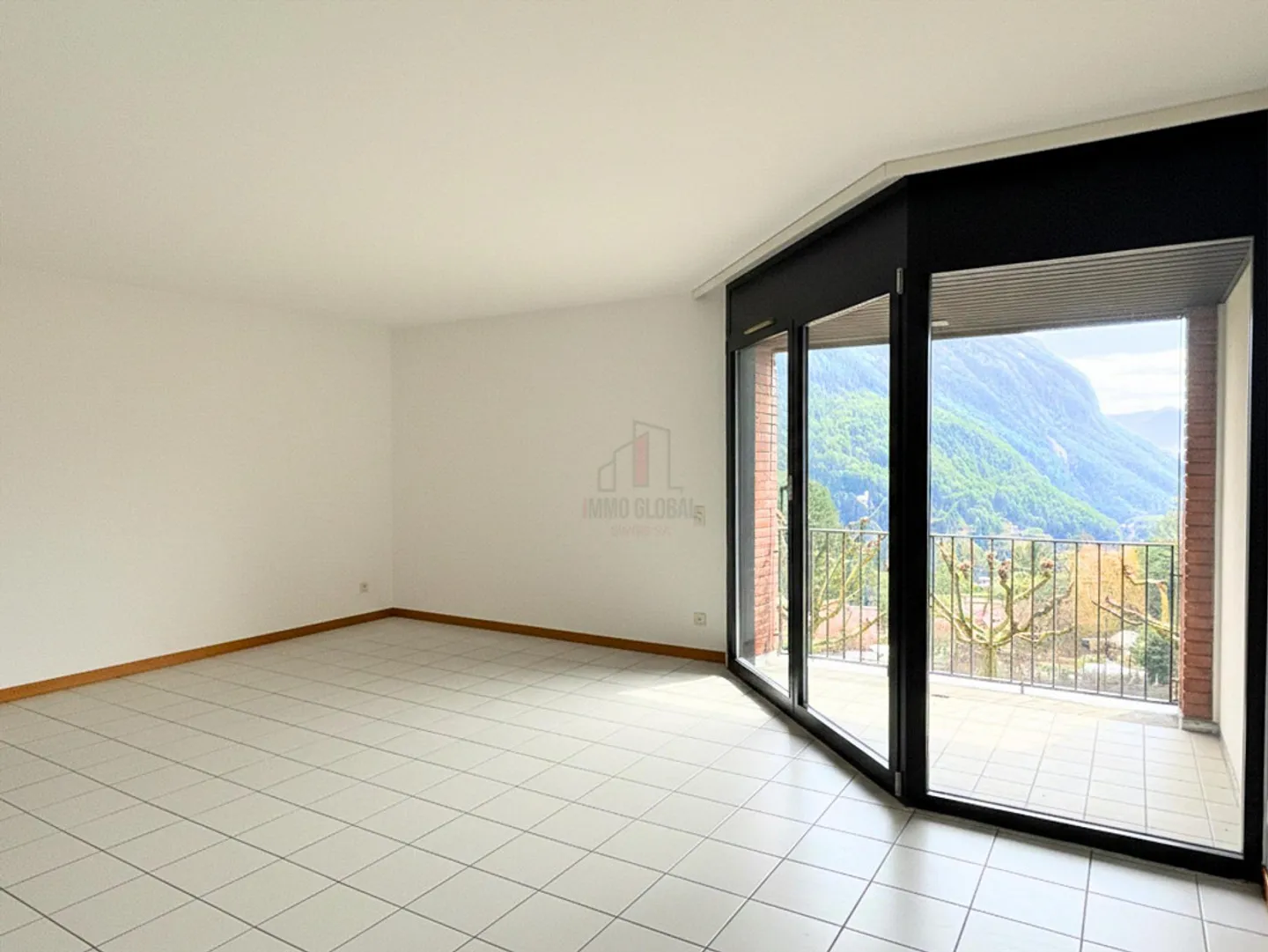 GREAT OPPORTUNITY FOR THOSE SEEKING PEACE AND A CHARMING VIEW - Photo 3 of 13