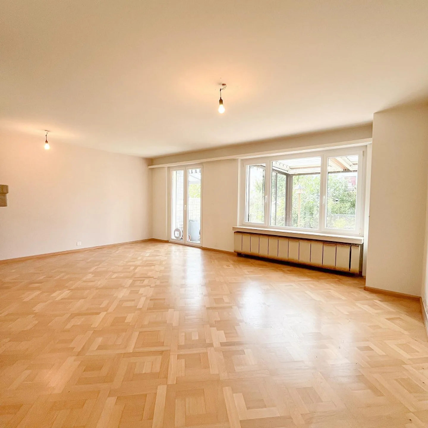 4.5-room single-family house in a quiet location with stunning views. - Photo 3 of 14