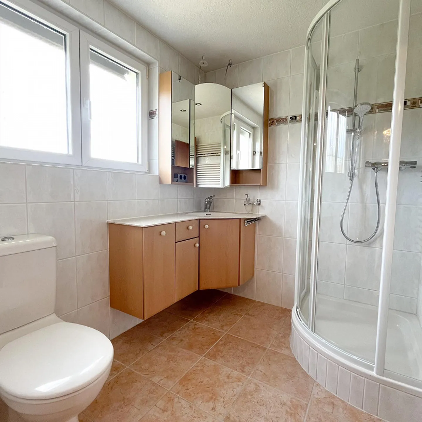4.5-room single-family house in a quiet location with stunning views. - Photo 10 of 14