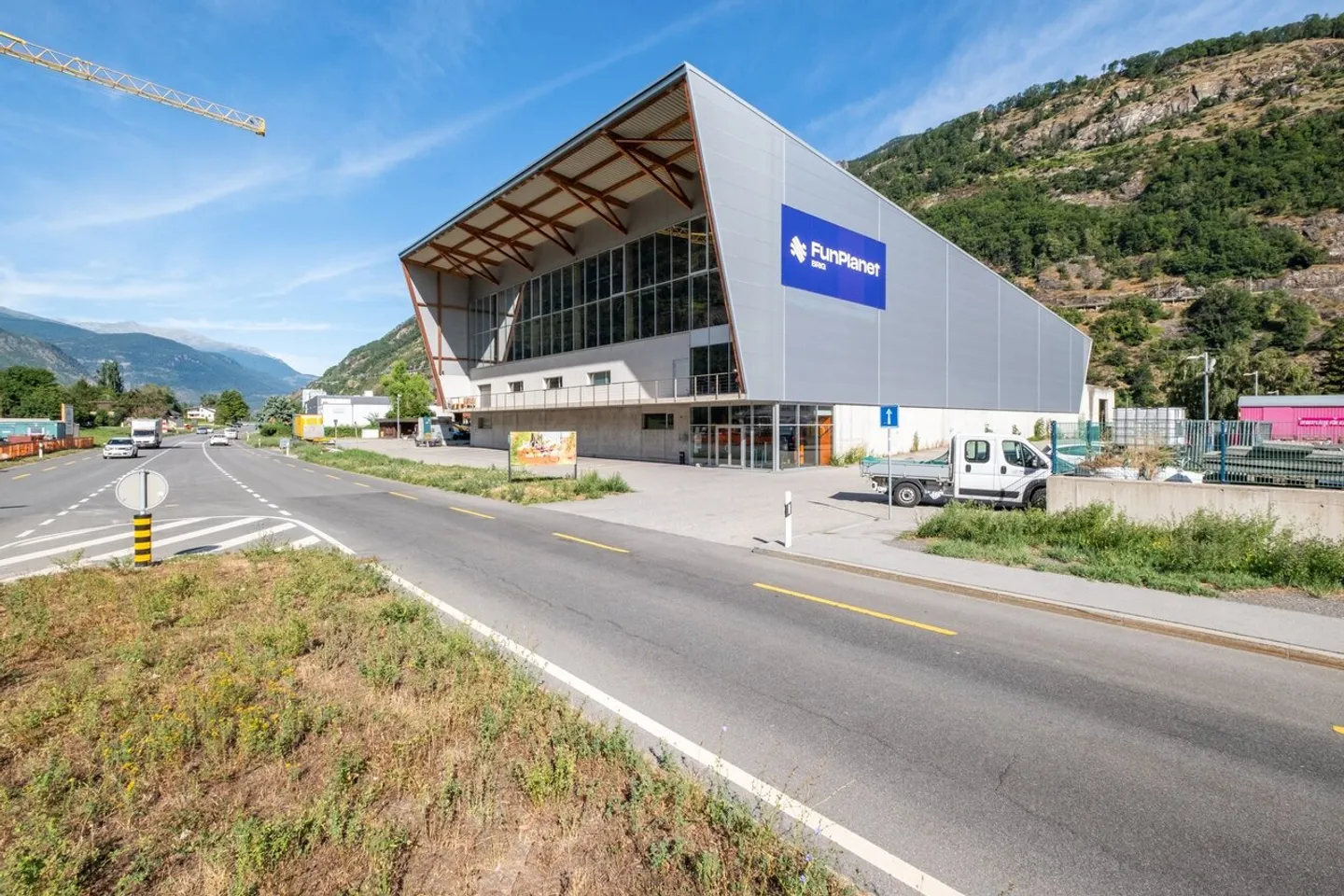 Ampio spazio ricreativo in affitto - 4'601 m2 a Brig/Gamsen - Foto 1 di 6