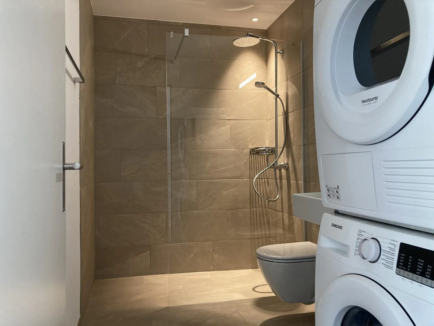 Espace commercial pour bureau, cabinet, atelier - Photo 9 sur 10