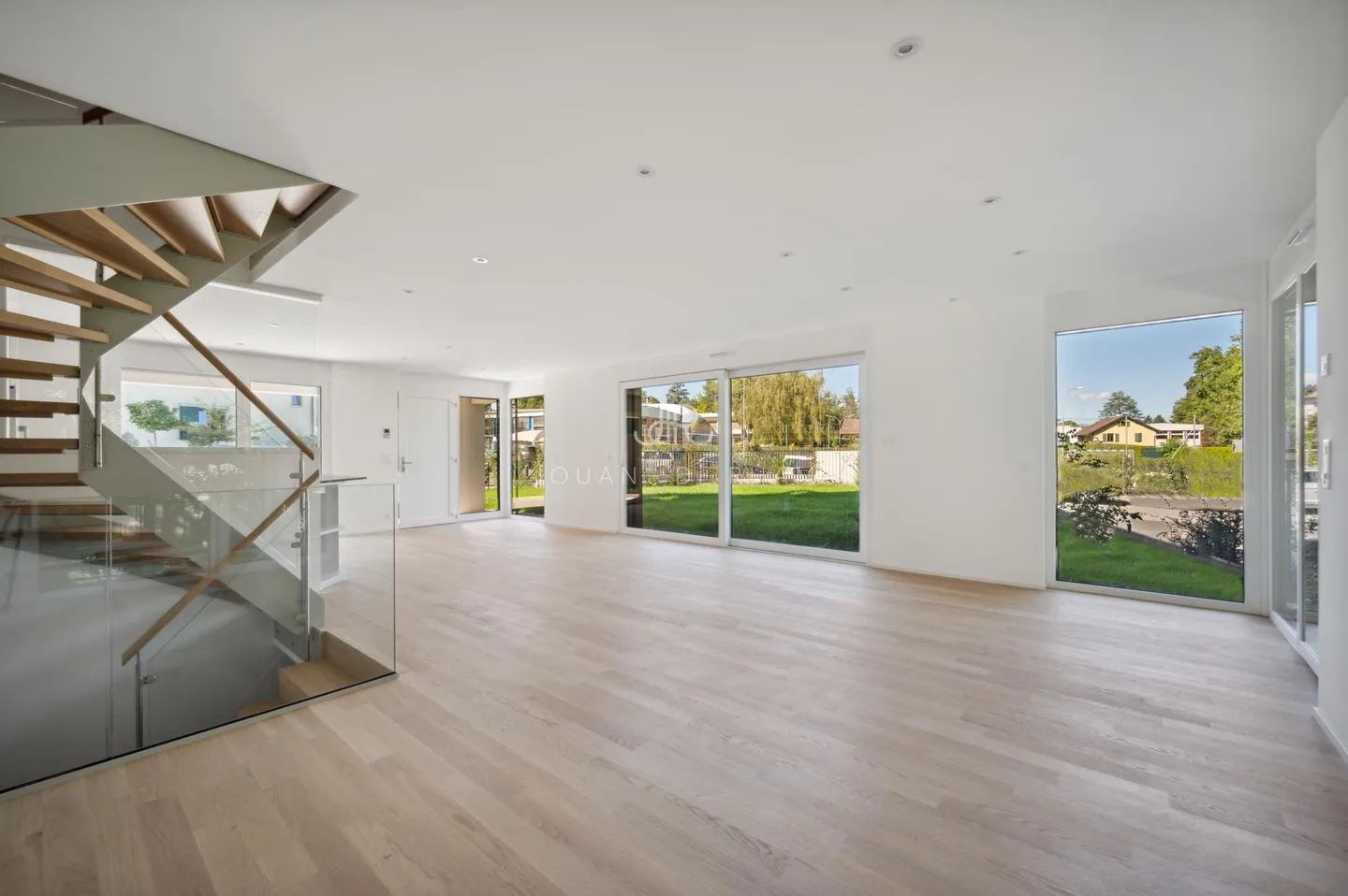 Wunderschöne Neue Luxuswohnung - Foto 2 von 10