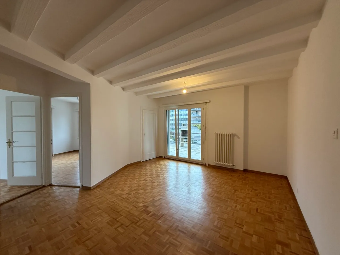 4.5 rooms with large terrace - Photo 1 of 8