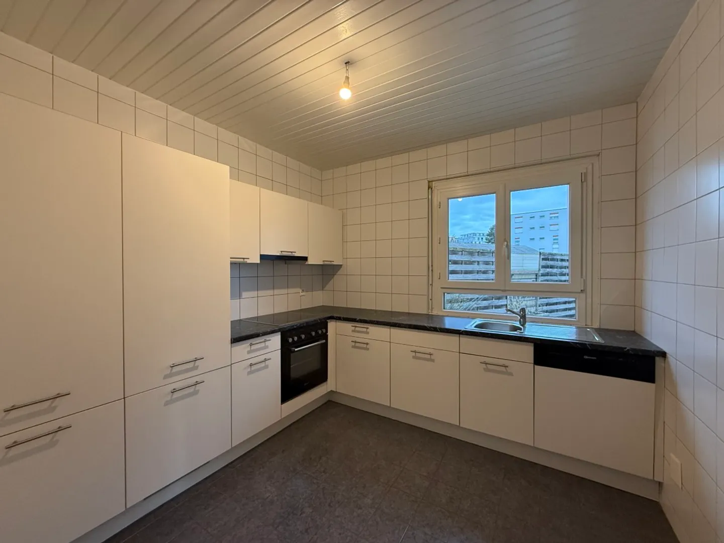 4.5 rooms with large terrace - Photo 2 of 8