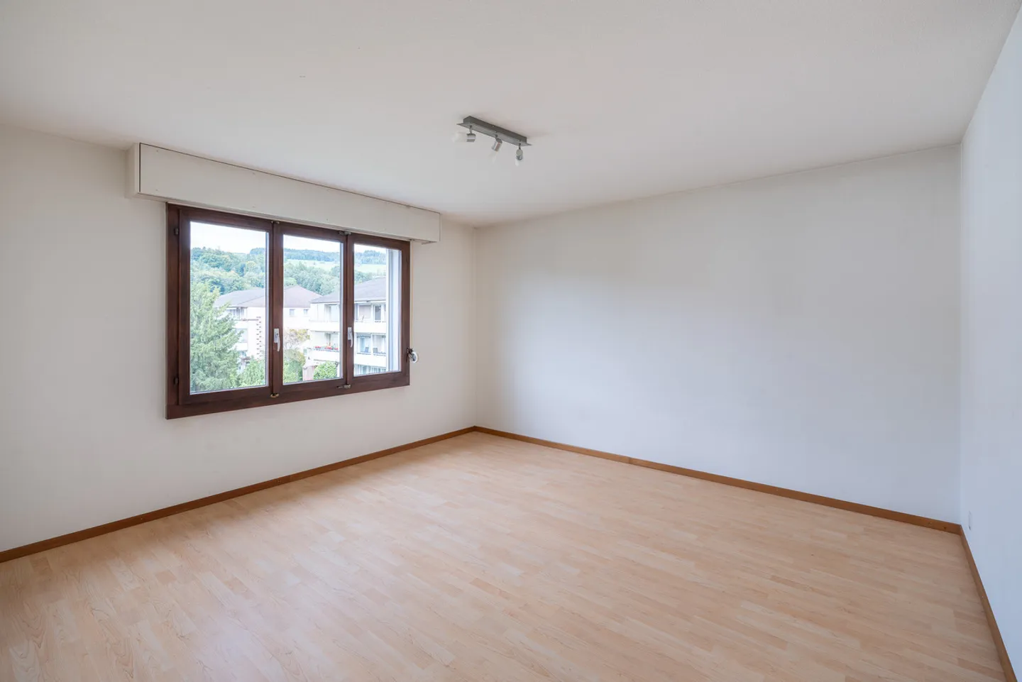 Apartment for sale - Photo 2 of 13