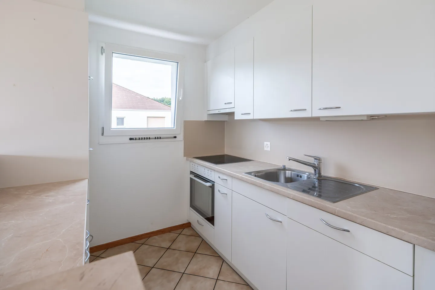 Apartment for sale - Photo 4 of 13