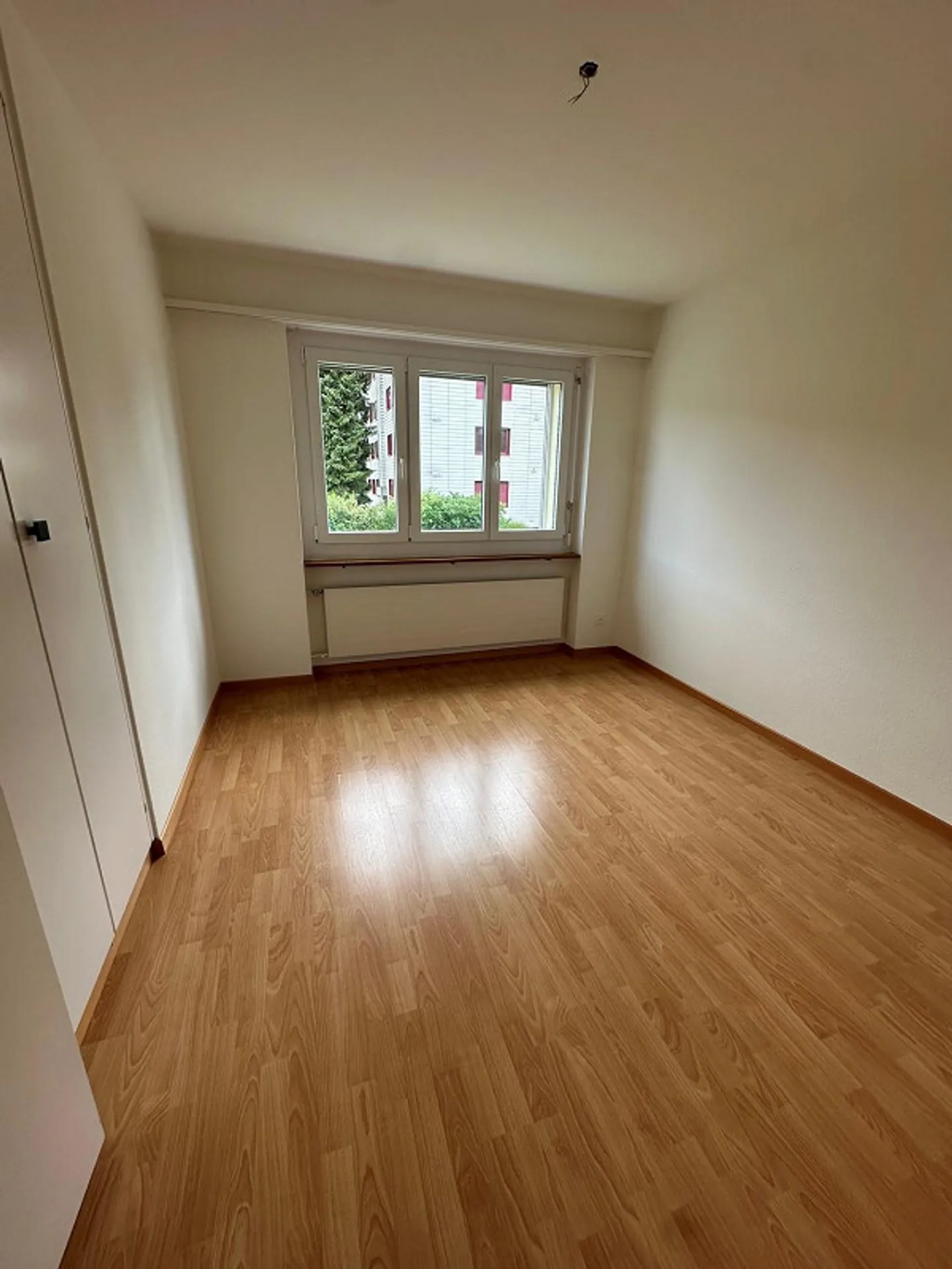 Incantevole appartamento di 3,5 stanze a Bülach - Foto 4 di 7