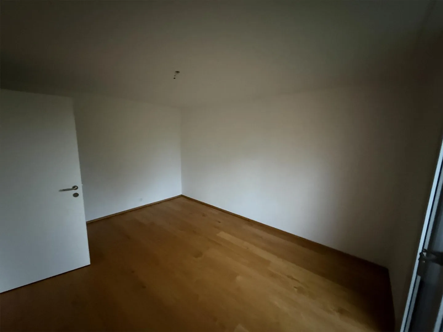 Appartement lumineux de 4,5 pièces dans la région des Grisons - Photo 3 sur 8