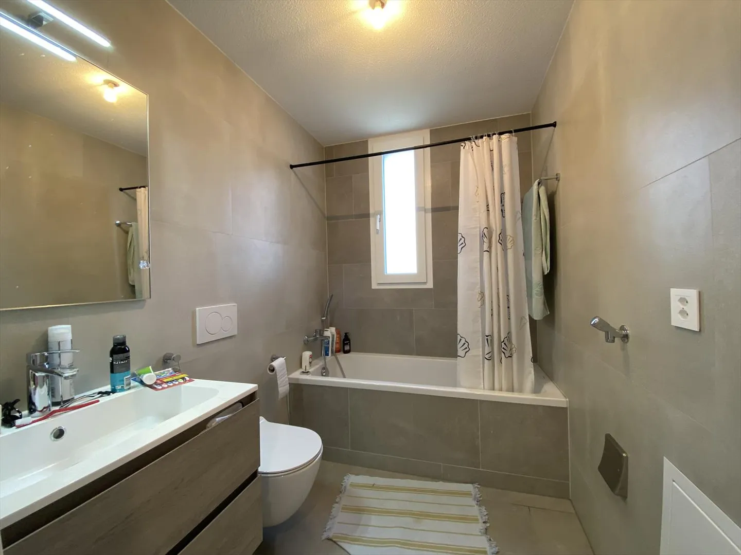 Penthouse - Photo 9 of 13