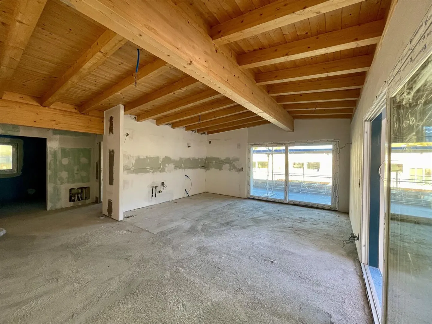 Attique à vendre - Photo 2 sur 6