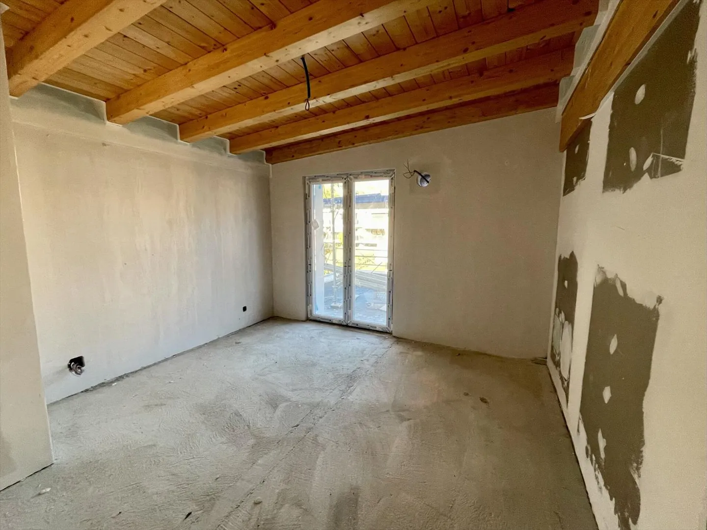 Attique à vendre - Photo 3 sur 6