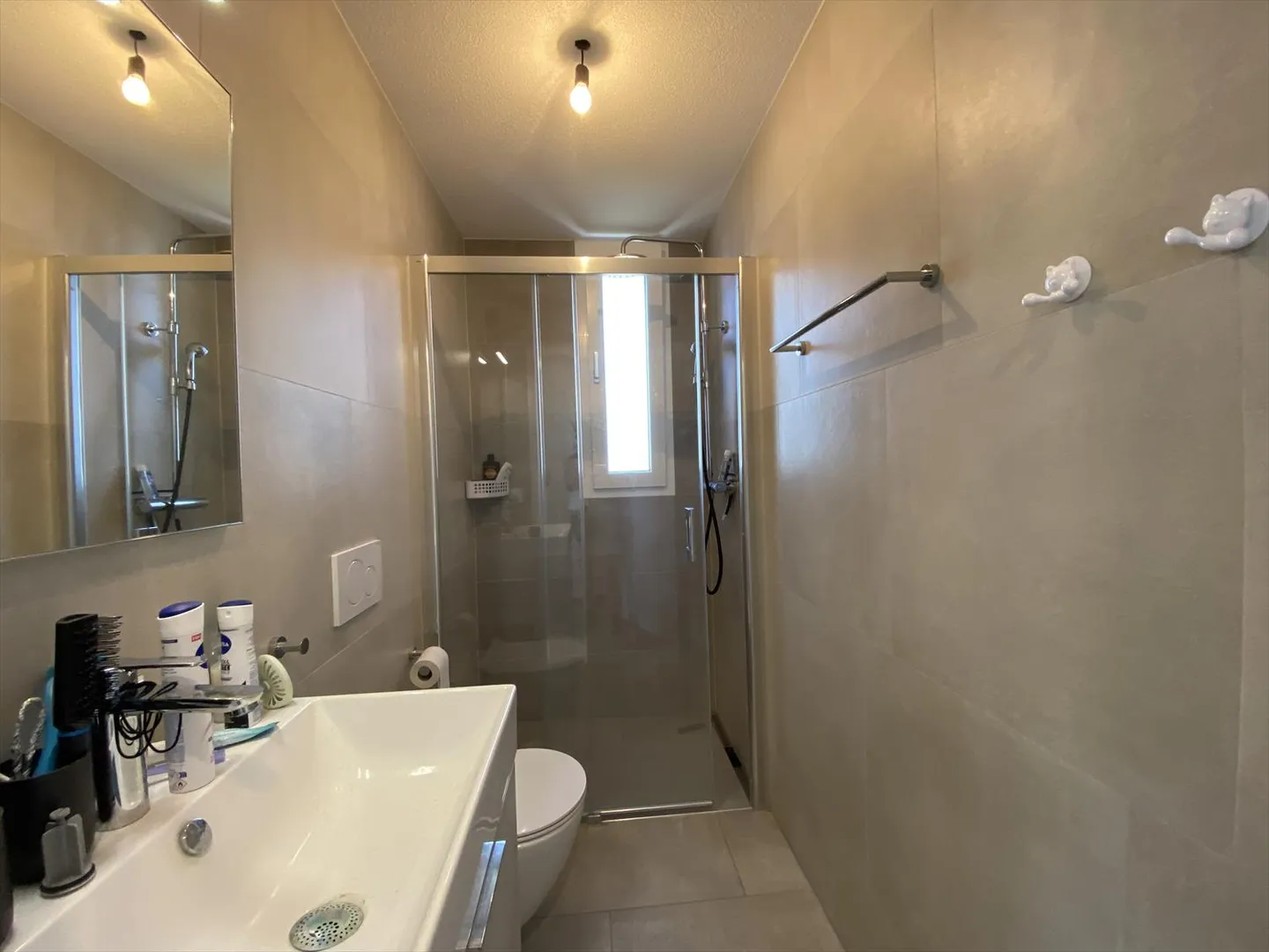 Penthouse - Photo 10 of 13