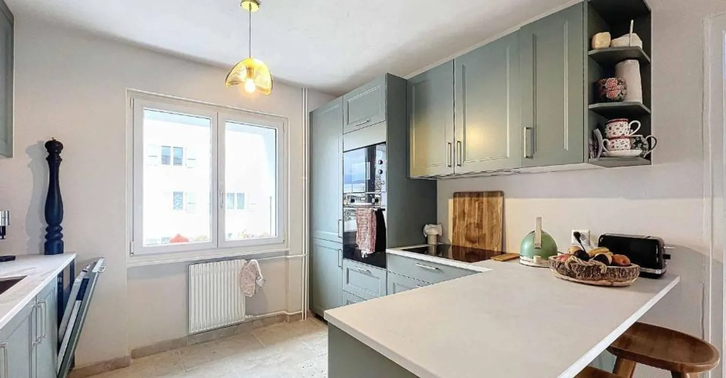 Charming 3.5-room apartment fully renovated - Photo 5 of 8