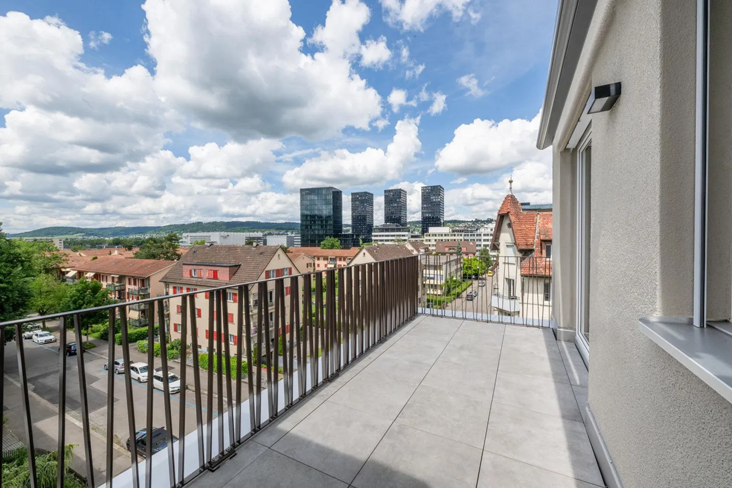 Helle Wohnung im Zentrum gesucht? - Foto 2 von 5