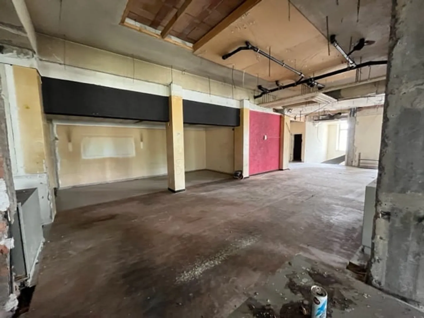 Spazio gastronomico in costruzione grezza - Foto 11 di 21