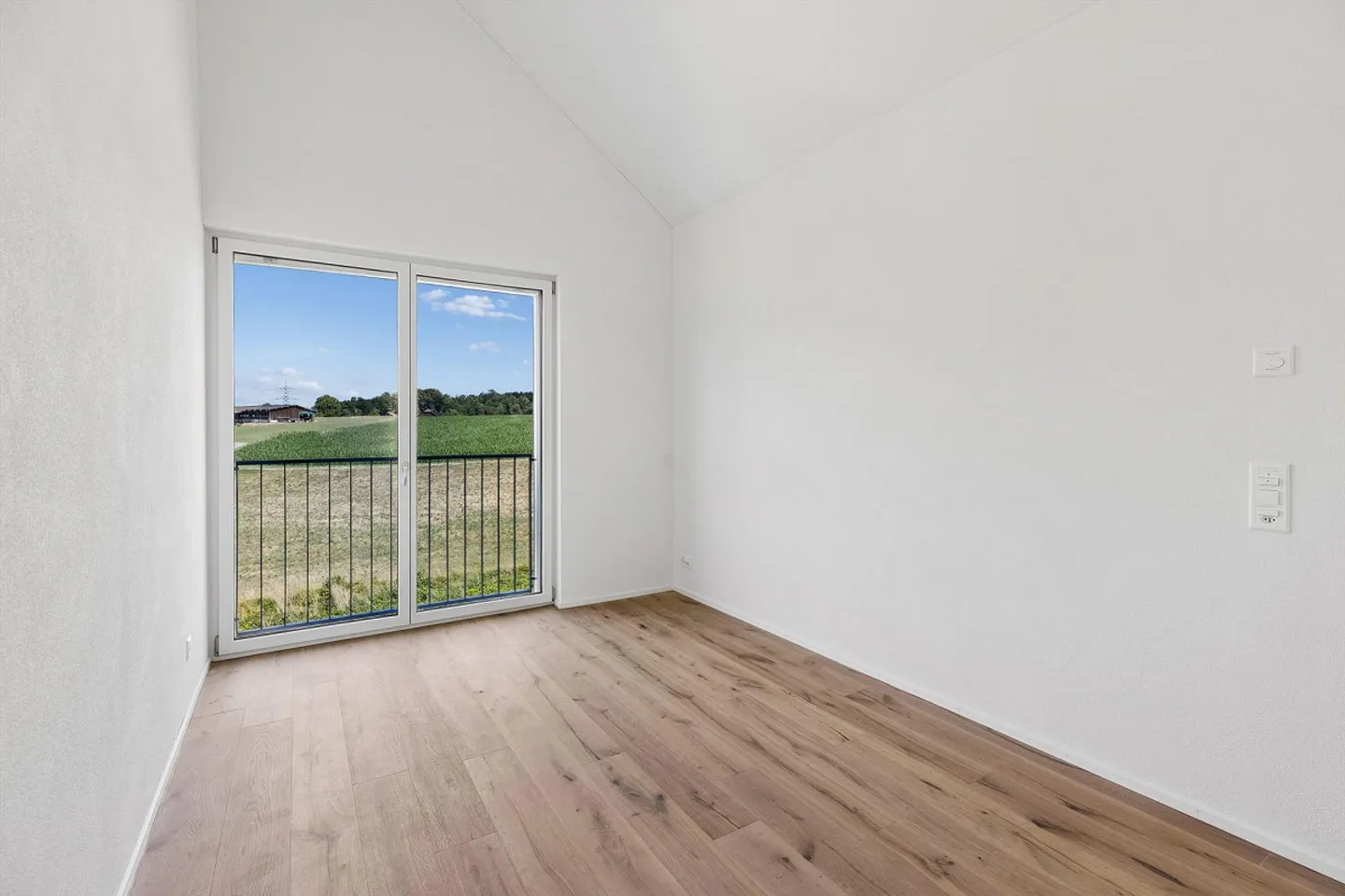 Penthouse moderne 3.5 pièces - lumineux et accueillant - Photo 10 sur 13