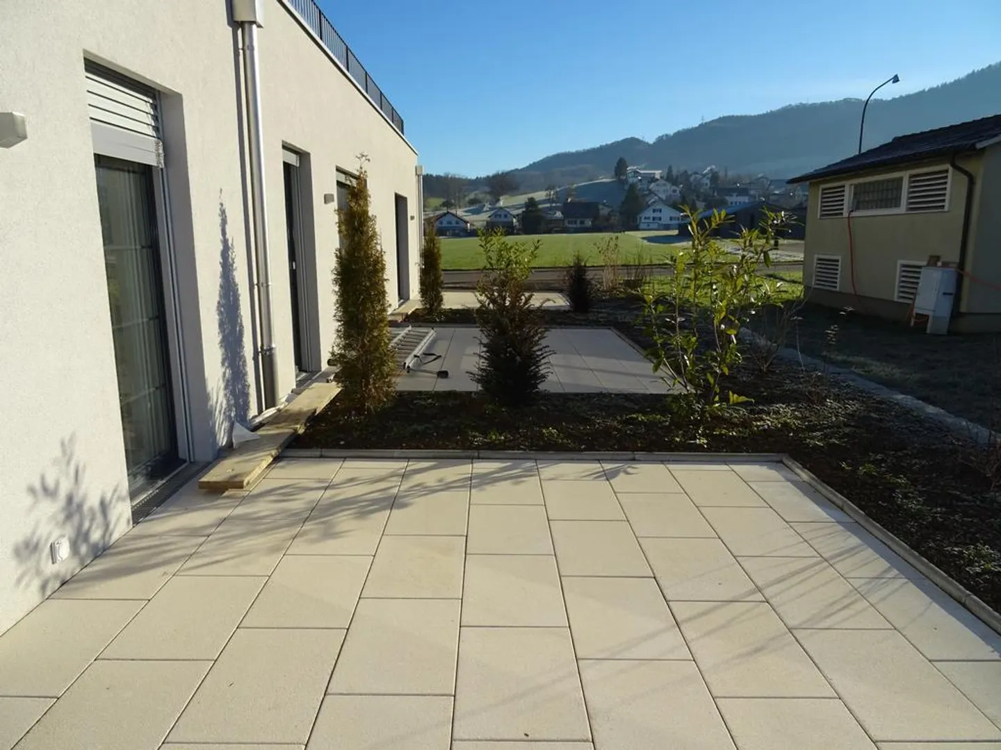 Modernes Apartment mit Garten - Foto 8 von 10