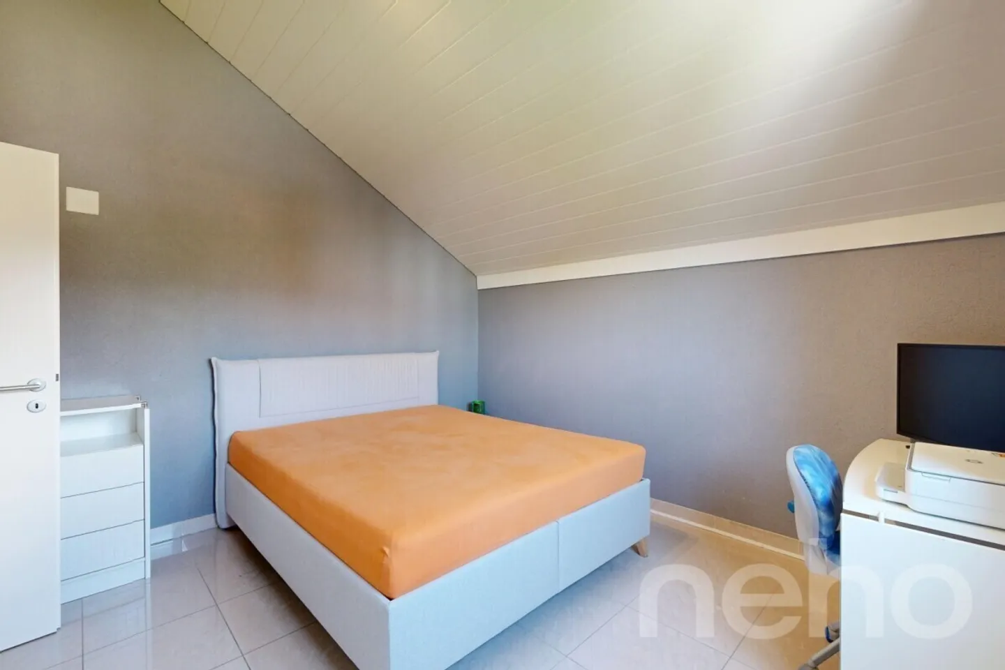 Beautiful family house with pool and summer kitchen in a quiet location - Photo 11 of 12