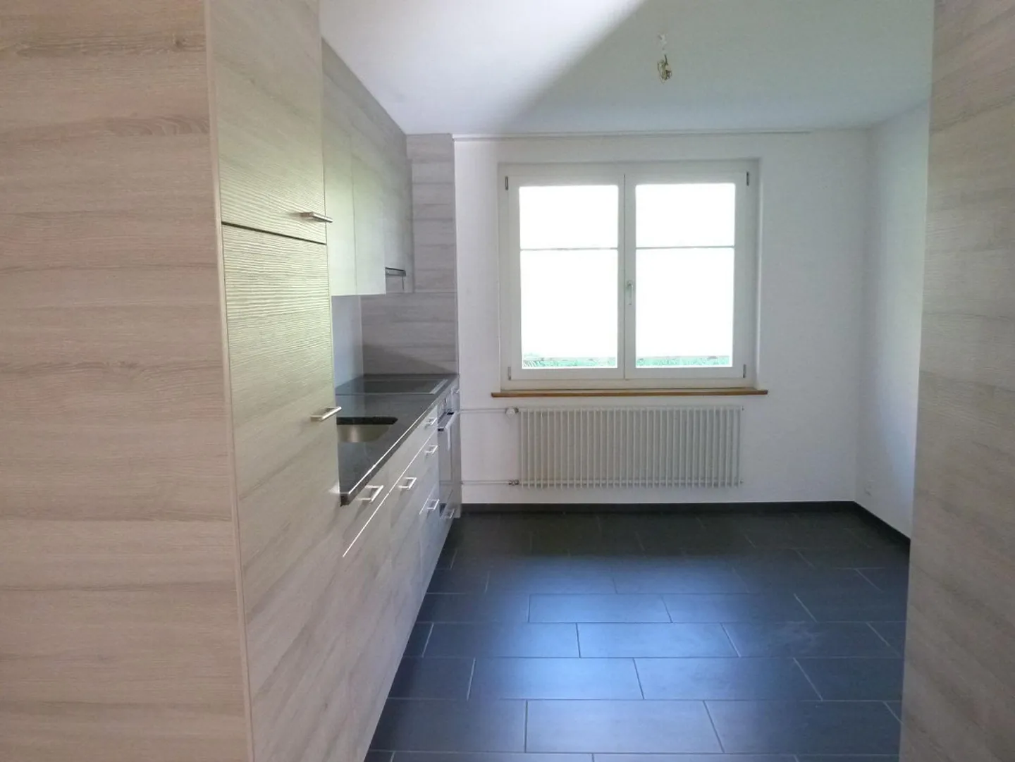 Charmante Wohnung mit Balkon - Foto 3 von 15
