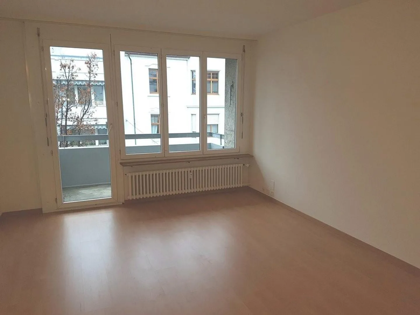 Apartment with simple expansion near Wettsteinplatz - Photo 3 of 6
