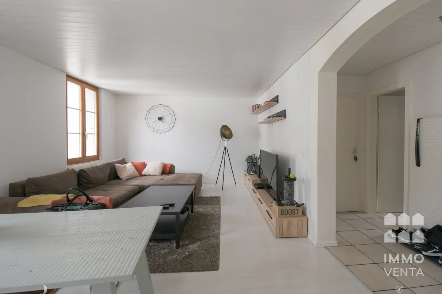 Modernes Apartment in Biel - Foto 4 von 9