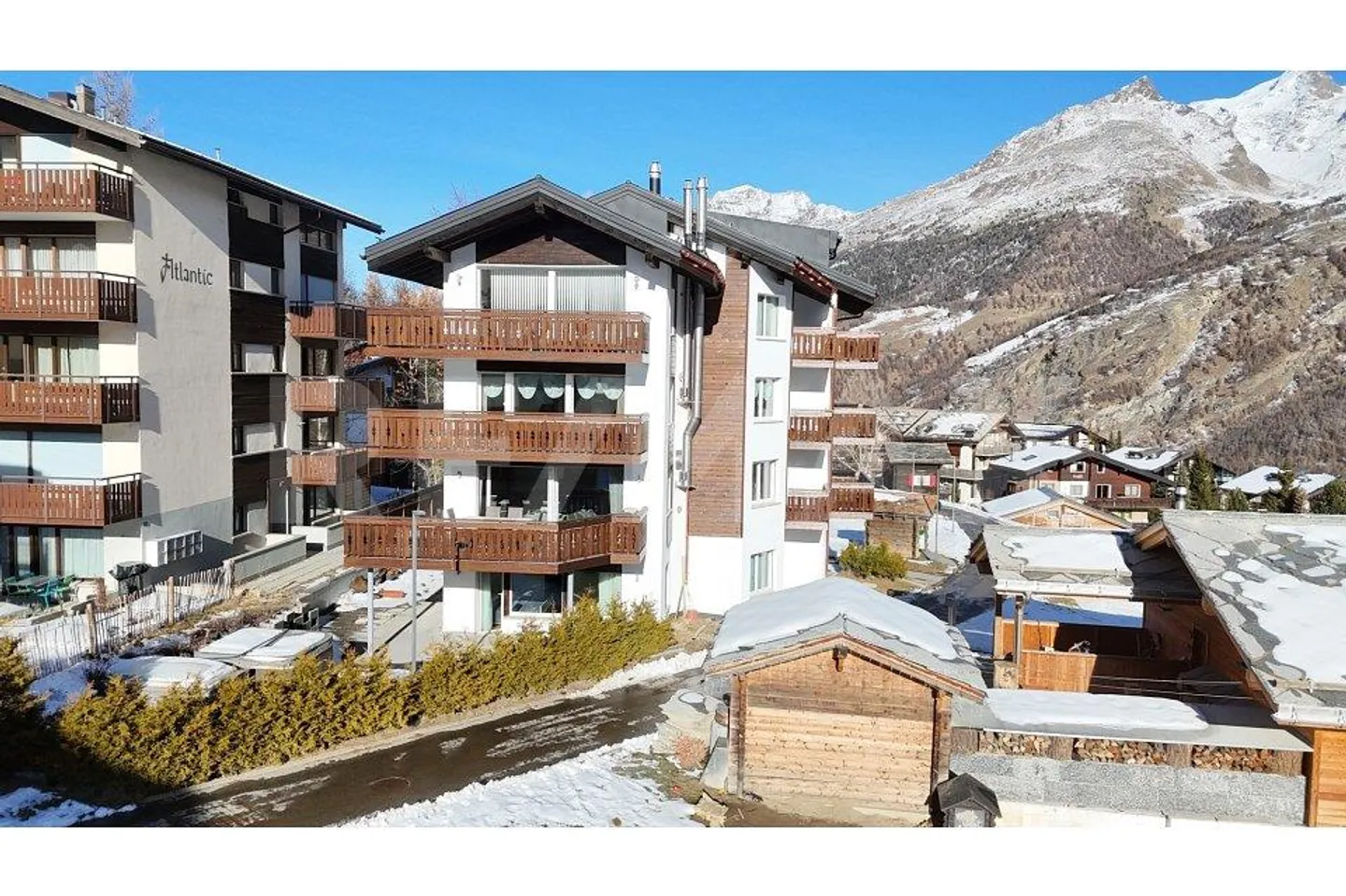 Appartement de vacances de luxe à Saas-Fee : Alpin et moderne - Photo 3 sur 13