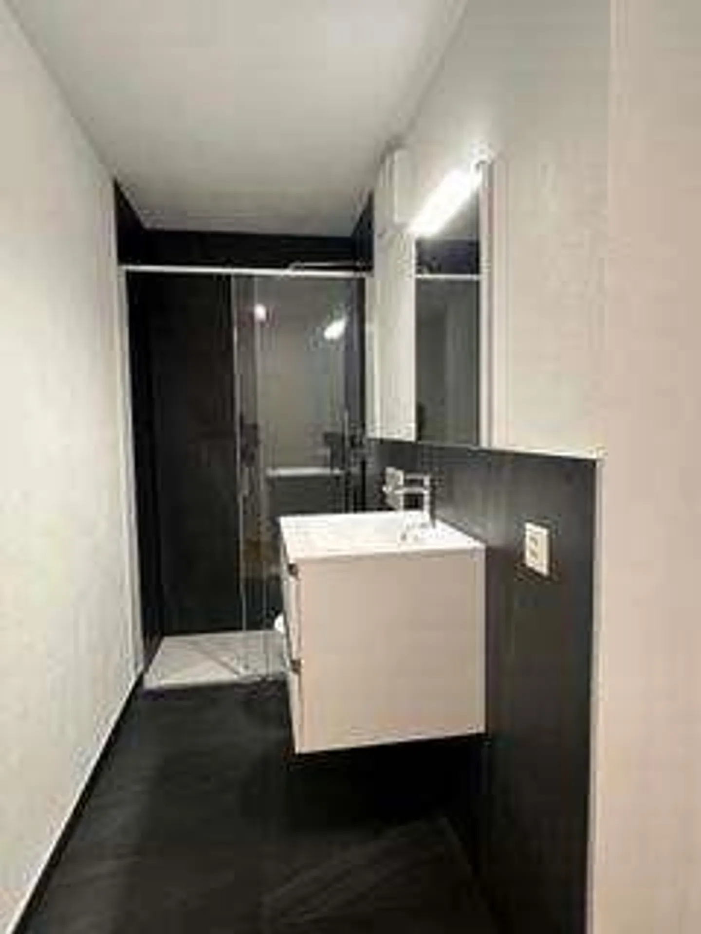 2678_Mendrisio, appartamento ristrutturato di 3,5 locali nel cuore della città - Foto 6 di 7