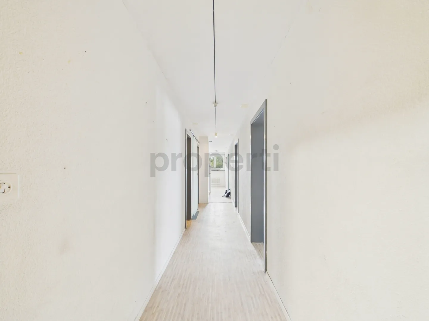 Appartamento in vendita - Foto 8 di 12