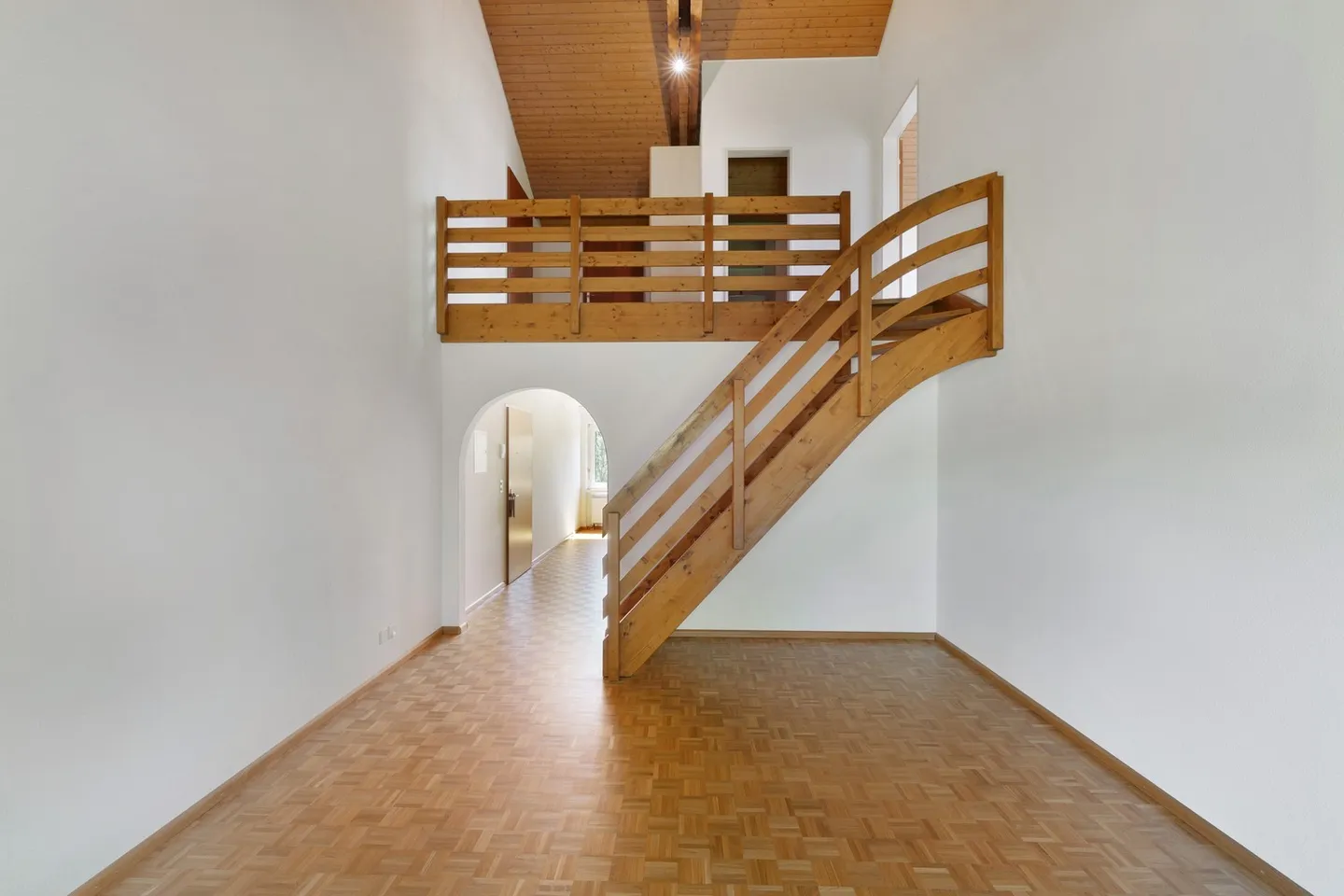 Appartement à louer - Photo 2 sur 7