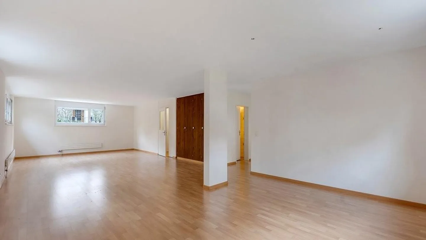 Vielseitig nutzbar: 99m2 Gewerbefläche in Zürich Oerlikon - Foto 6 von 9