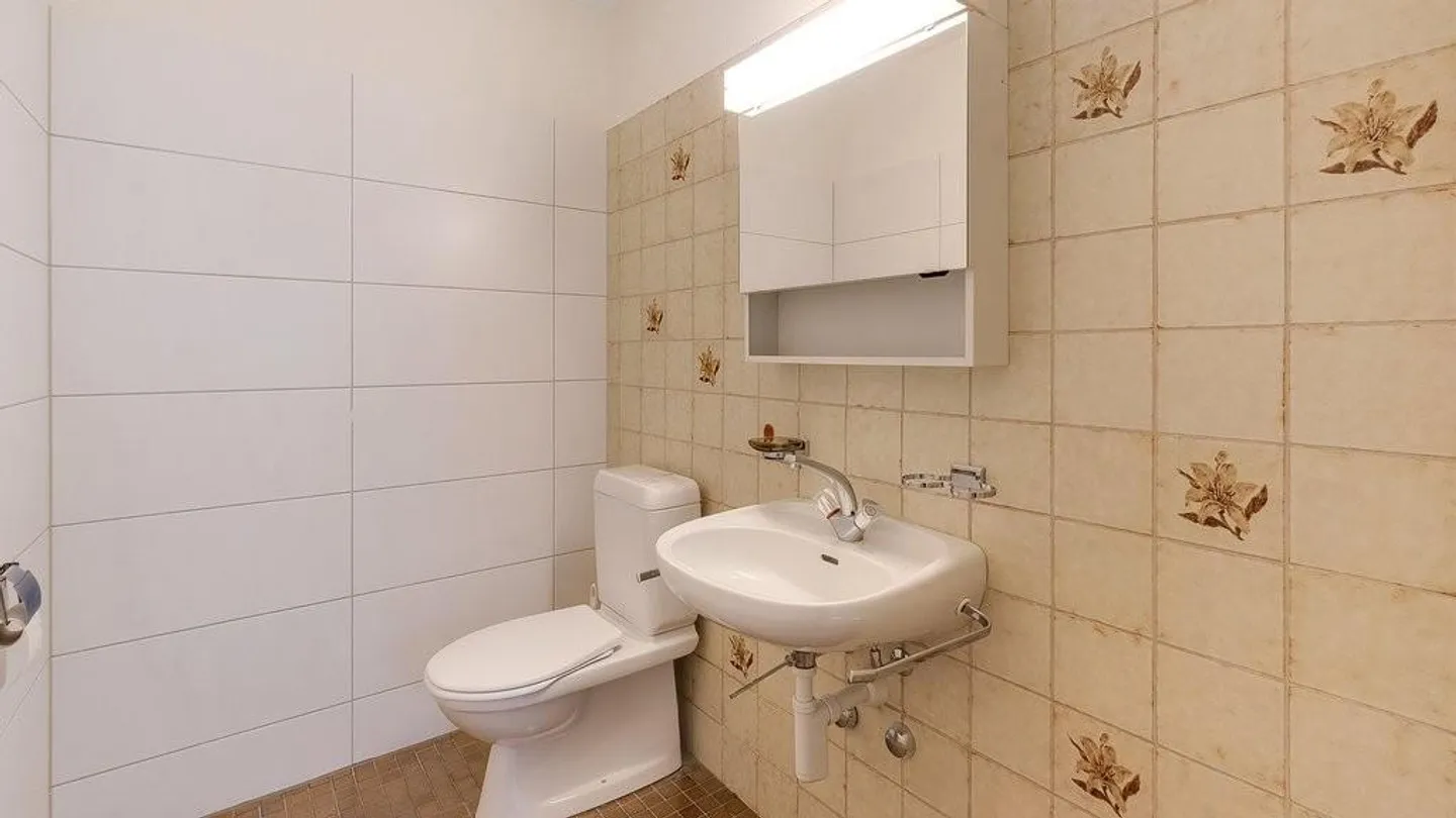 Vielseitig nutzbar: 99m2 Gewerbefläche in Zürich Oerlikon - Foto 9 von 9