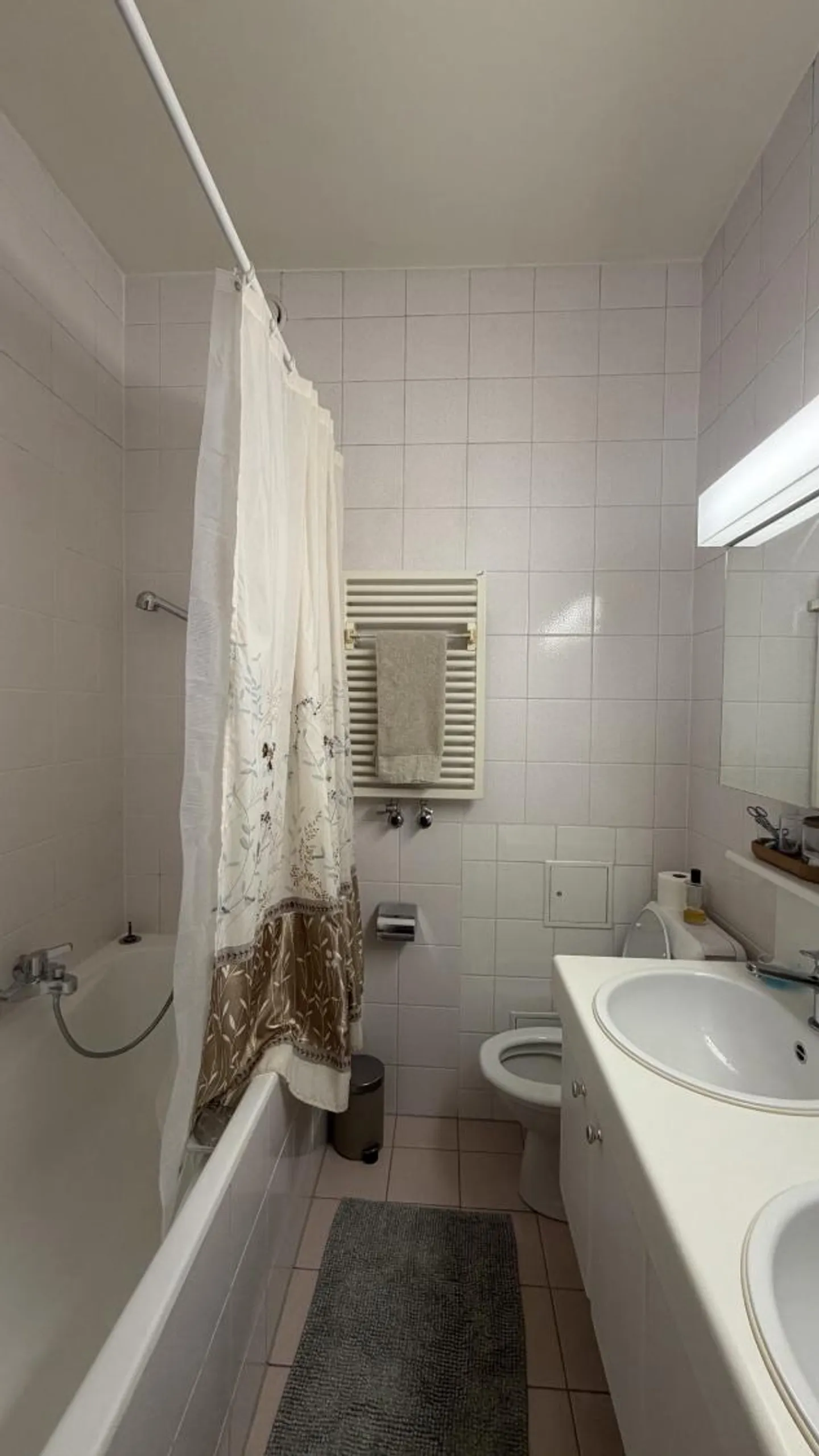 Wunderschöne 4,5 Zimmer mit Terrasse und privatem Garten, Stadtteil Champel - Foto 6 von 11