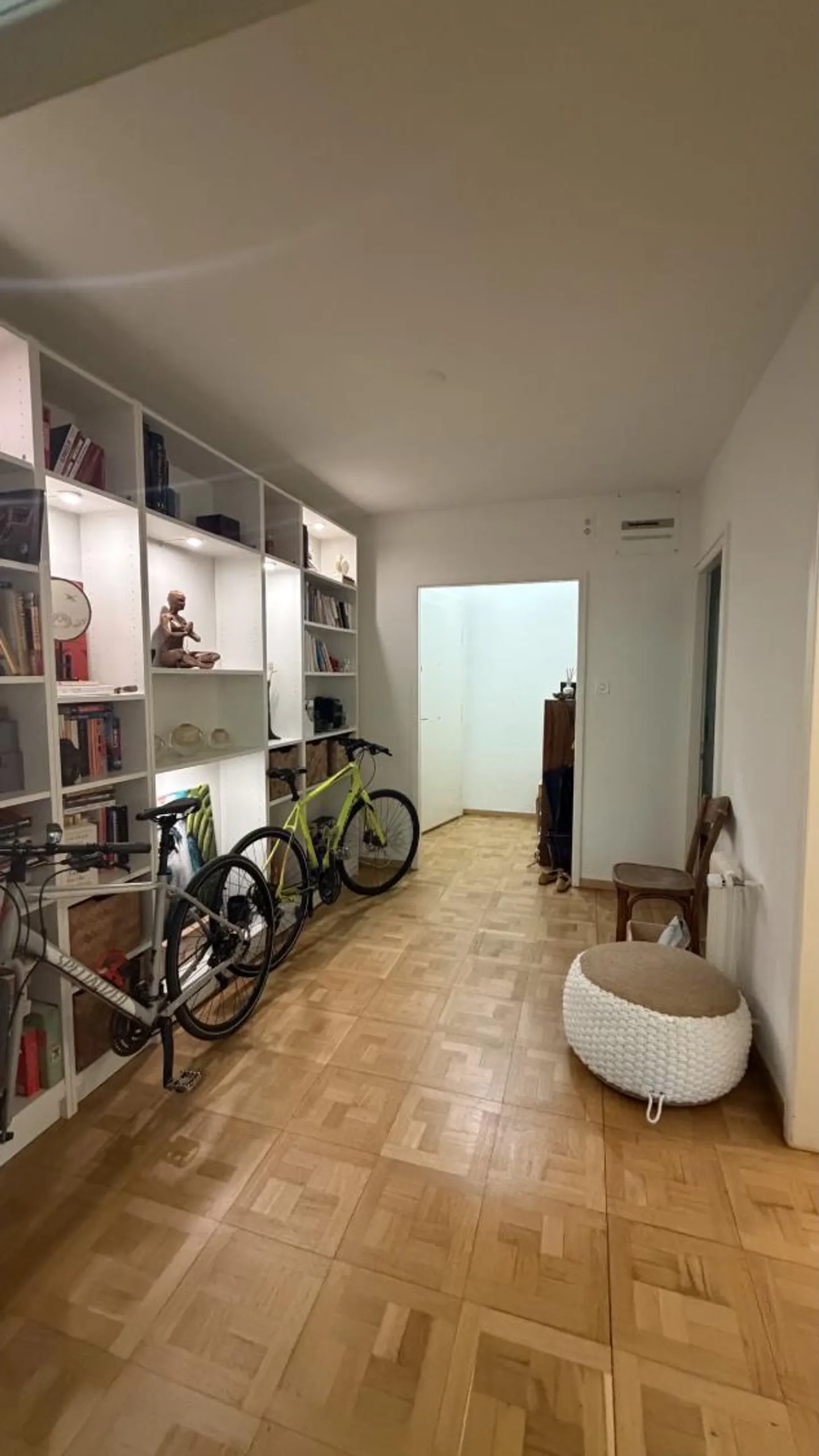 Wunderschöne 4,5 Zimmer mit Terrasse und privatem Garten, Stadtteil Champel - Foto 9 von 11